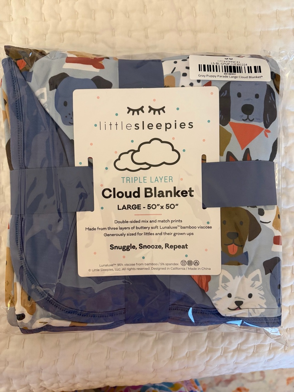 NIB Little Sleepies Bamboo Gray Puppy Parade Large Cloud Blanket